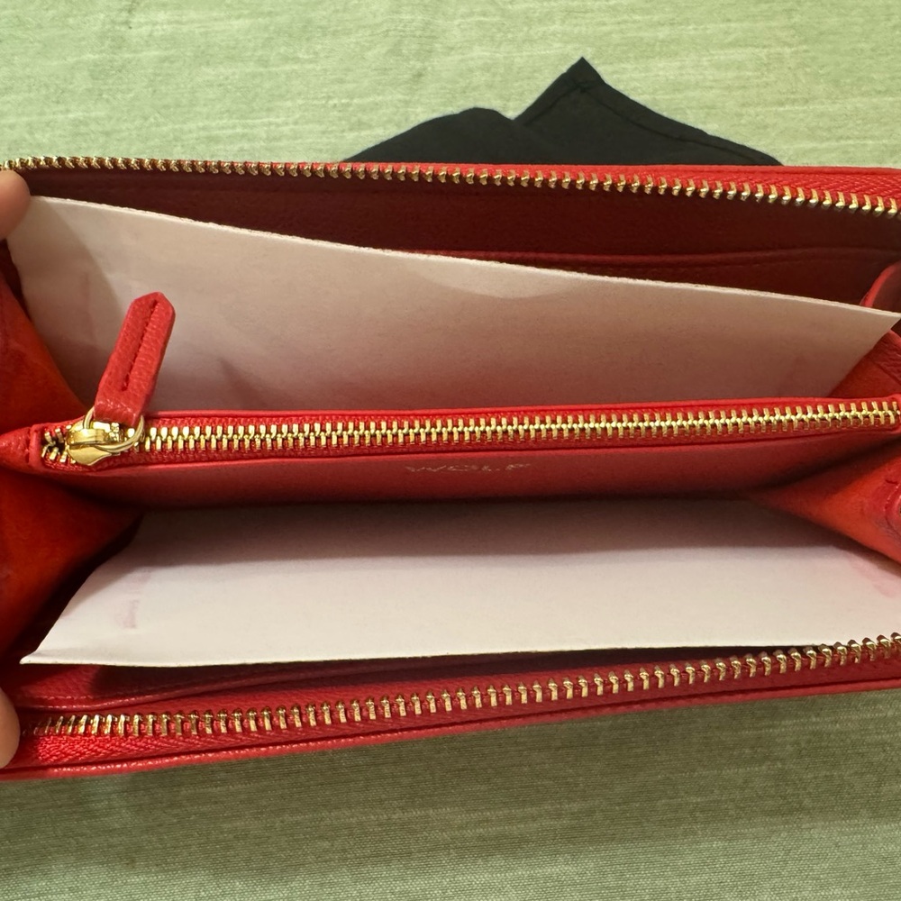 Women Red Wallet - Picture 5 of 10